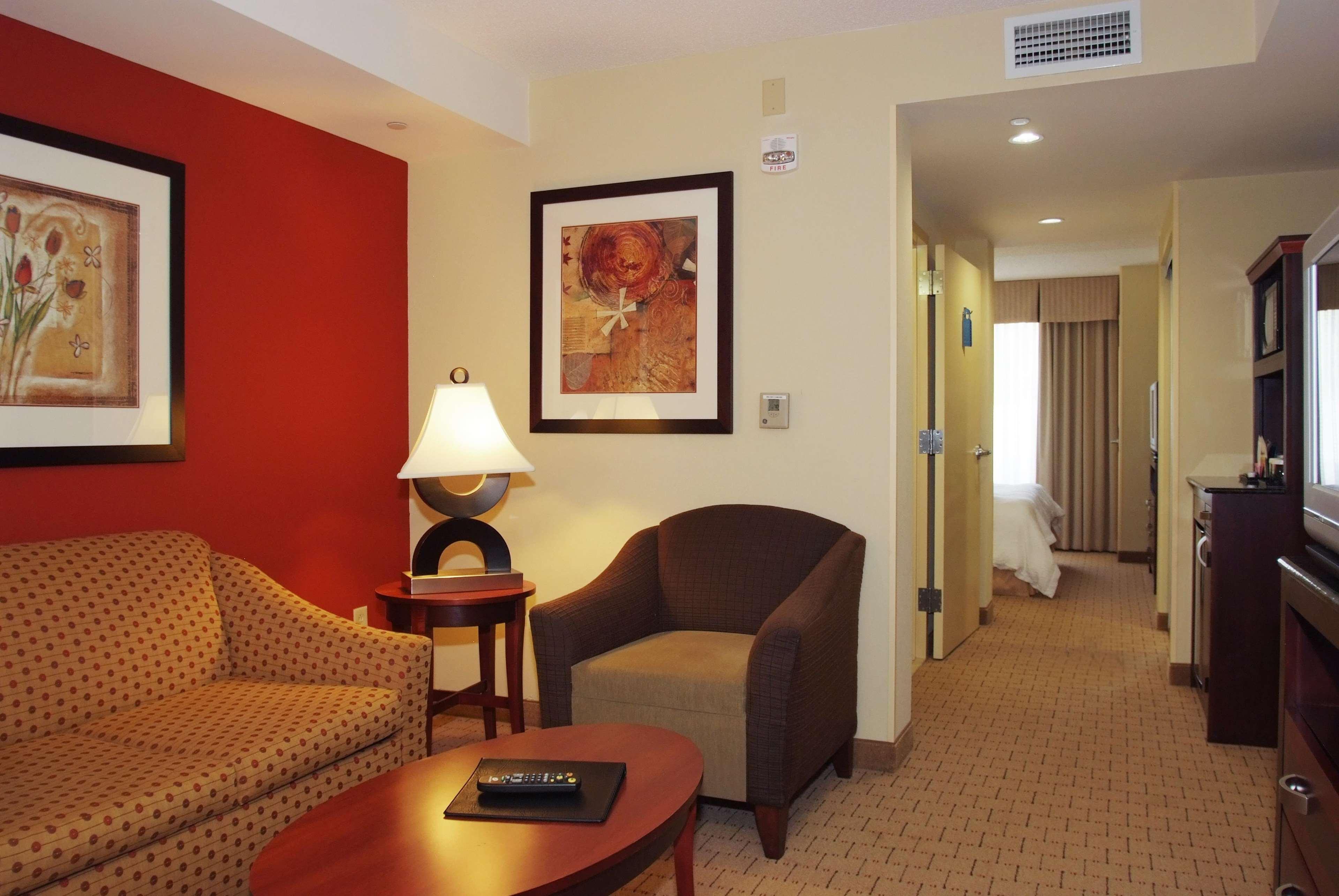 Hilton Garden Hotel 3*